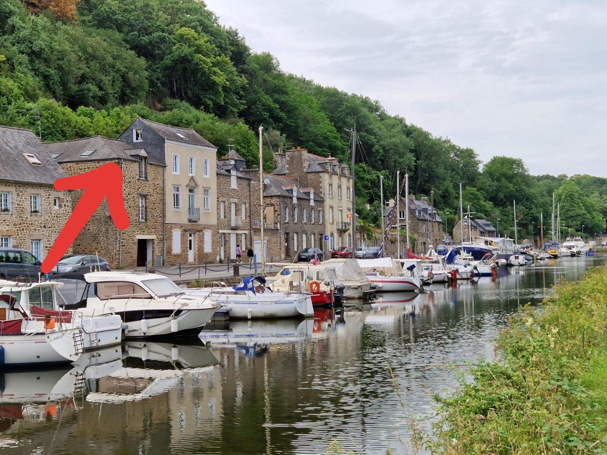 Balade Sur Le Port Lägenhet Dinan Exteriör bild